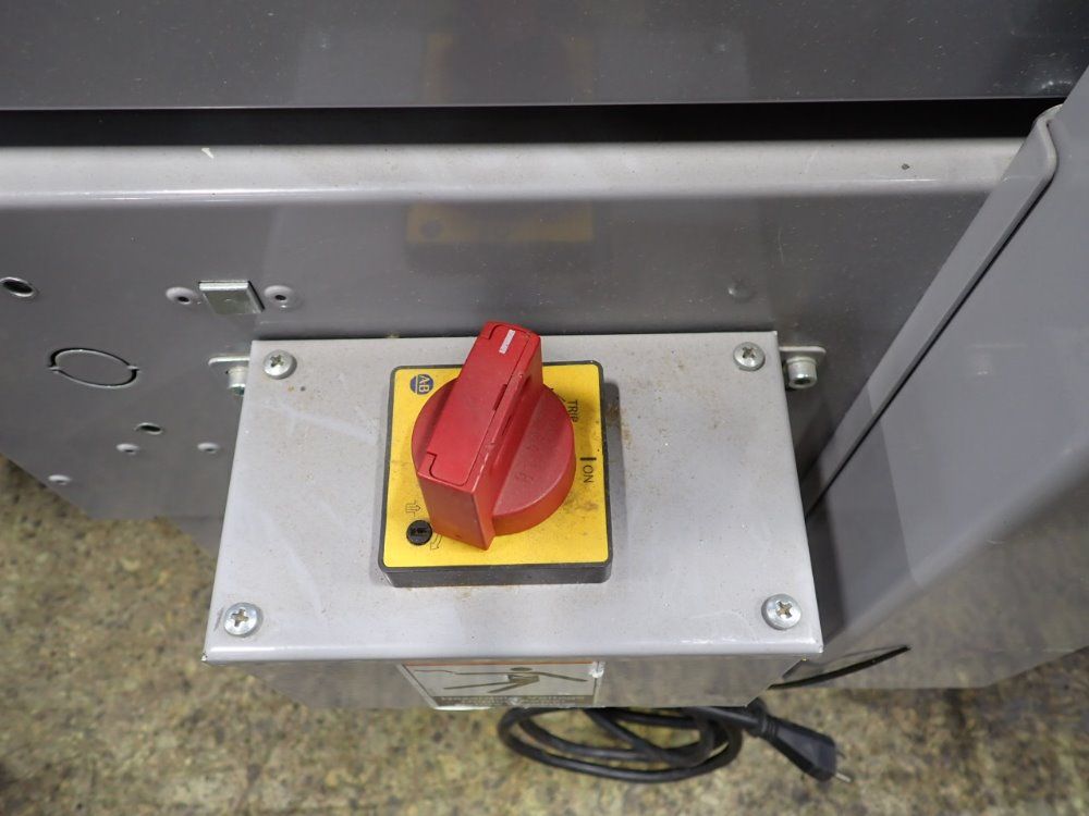 3m 76" X 22" X 8" Bed Case Sealing System - A-80