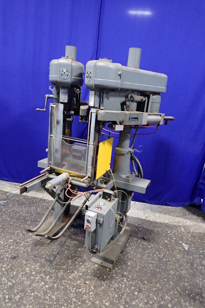 Walker-turner 7 1/2" Throat Drill Press - 1113-26