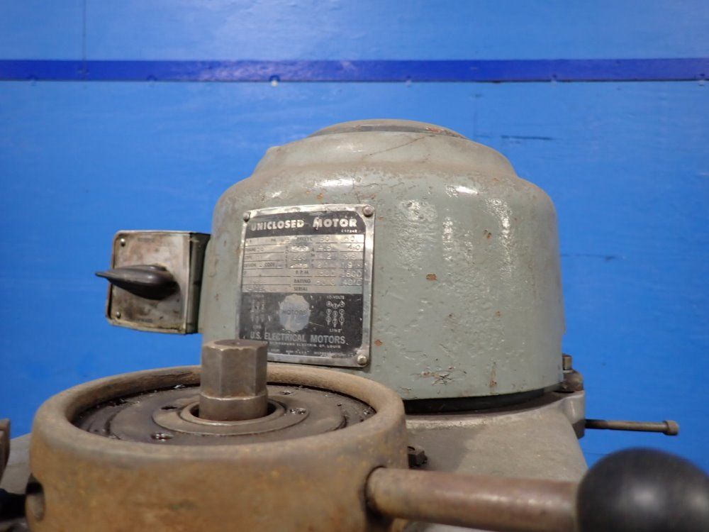 Bridgeport Vertical Mill