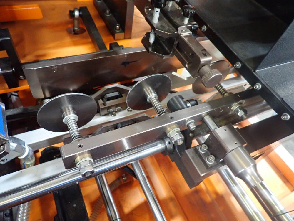 Deco Technology 12a Uv Bottle Screen Printer - Dt-767-2