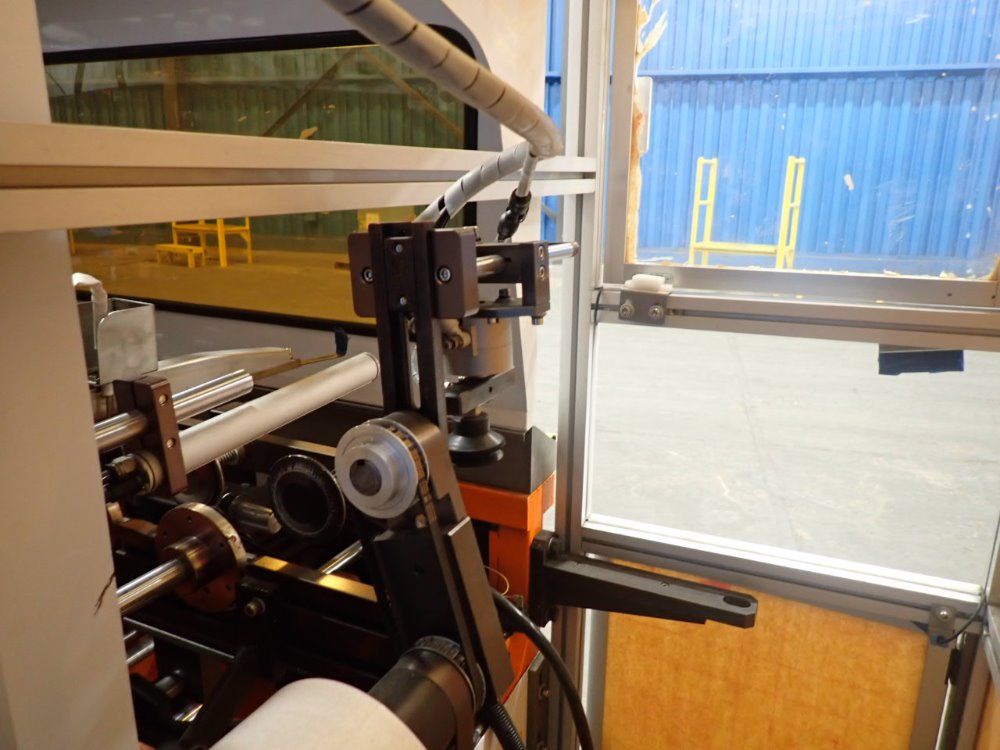 Deco Technology 12a Uv Bottle Screen Printer - Dt-767-2