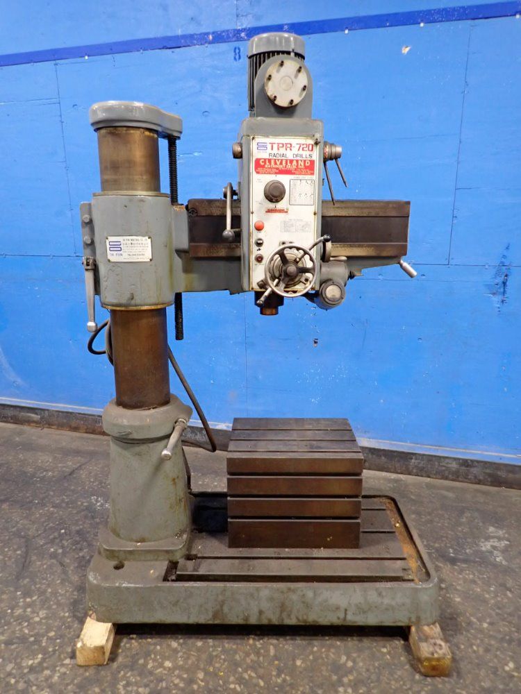 Tai Piin Radial Arm Drill