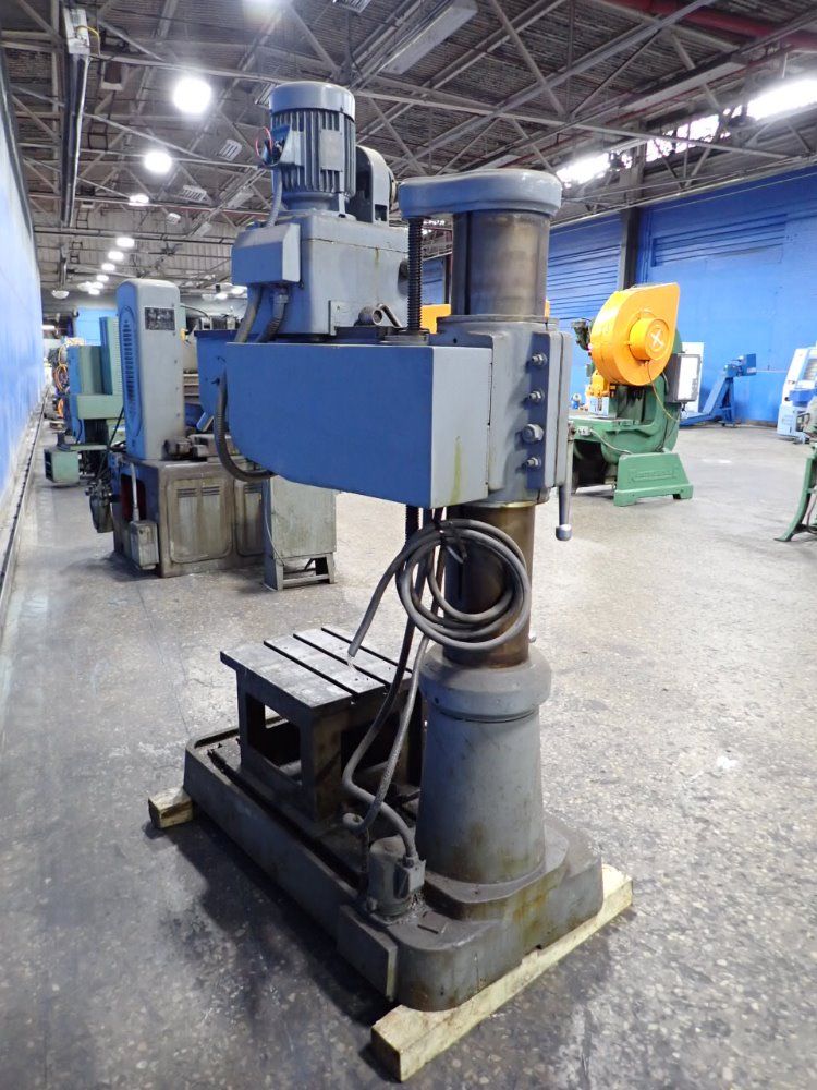Tai Piin Radial Arm Drill