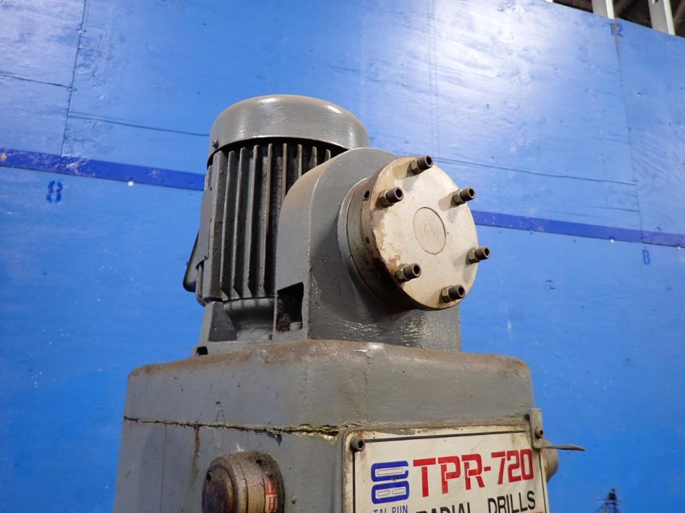 Tai Piin Radial Arm Drill