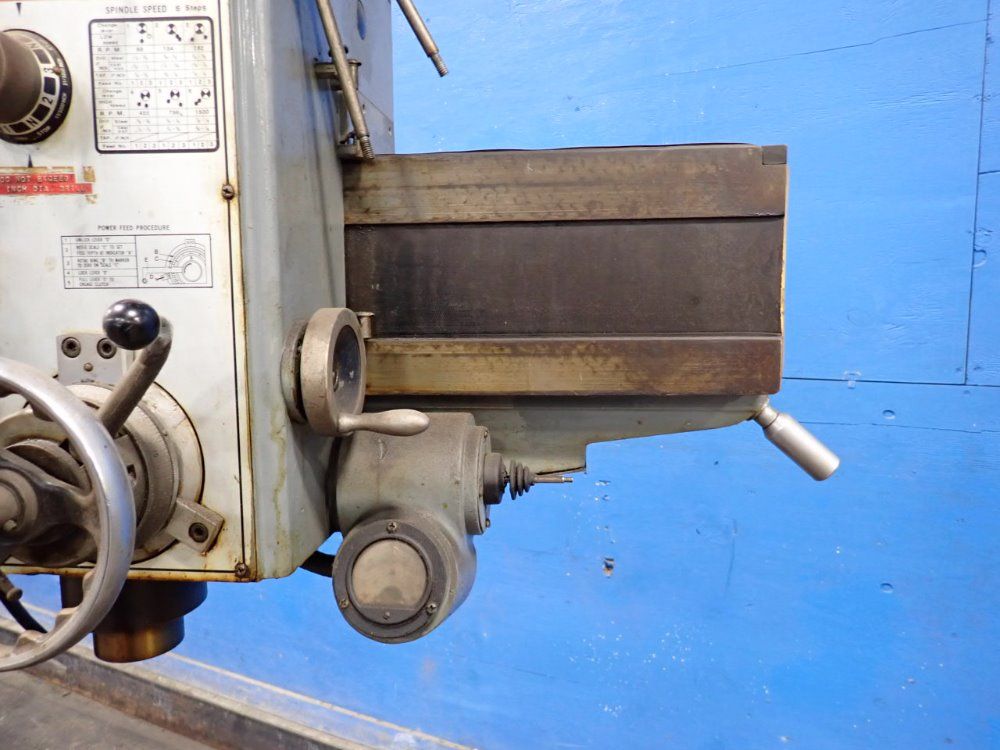 Tai Piin Radial Arm Drill