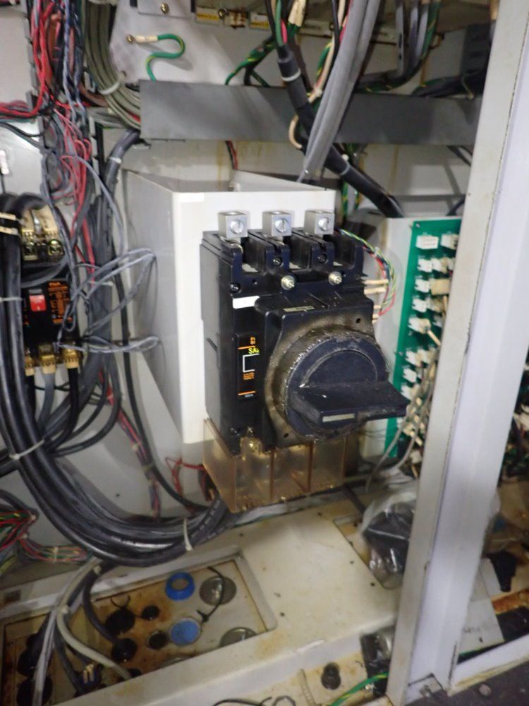 Mazak Cnc Vertical Machining Center - Vtc-16b