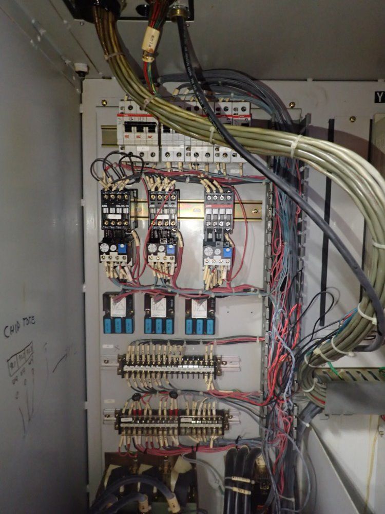 Mazak Cnc Vertical Machining Center - Vtc-16b