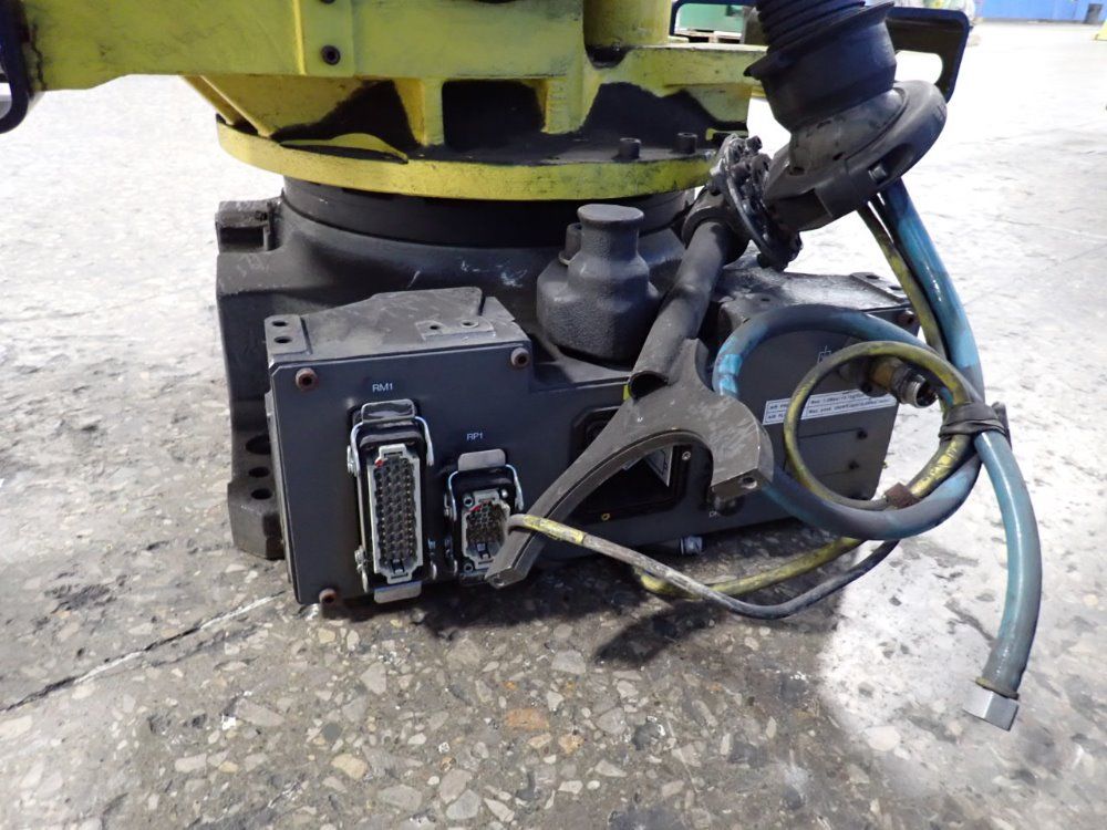 Fanuc Robot - R-2000ib210f