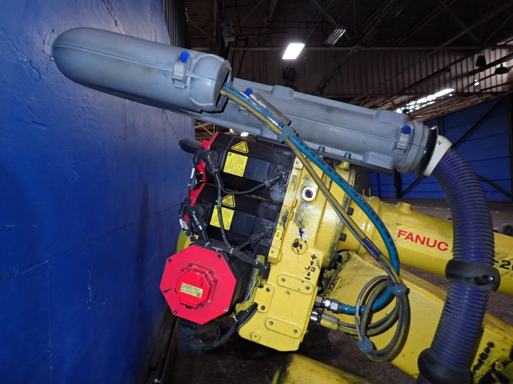 Fanuc Robot - R-2000ib210f