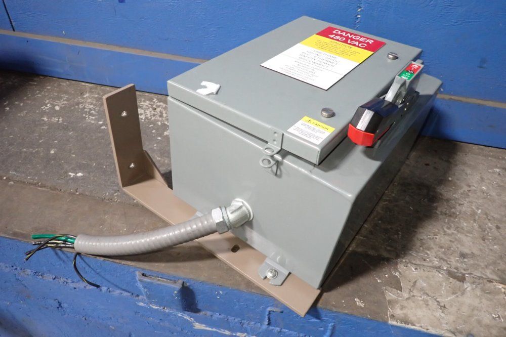 Allen Bradley 30a/600v Fusible Disconnect - 1494g-bf3j6-412-414