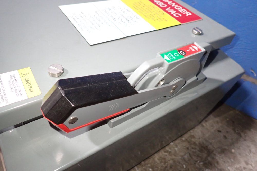 Allen Bradley 30a/600v Fusible Disconnect - 1494g-bf3j6-412-414