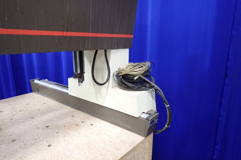 Starrett Coordinate Measuring Machine - Rcs28-28-18