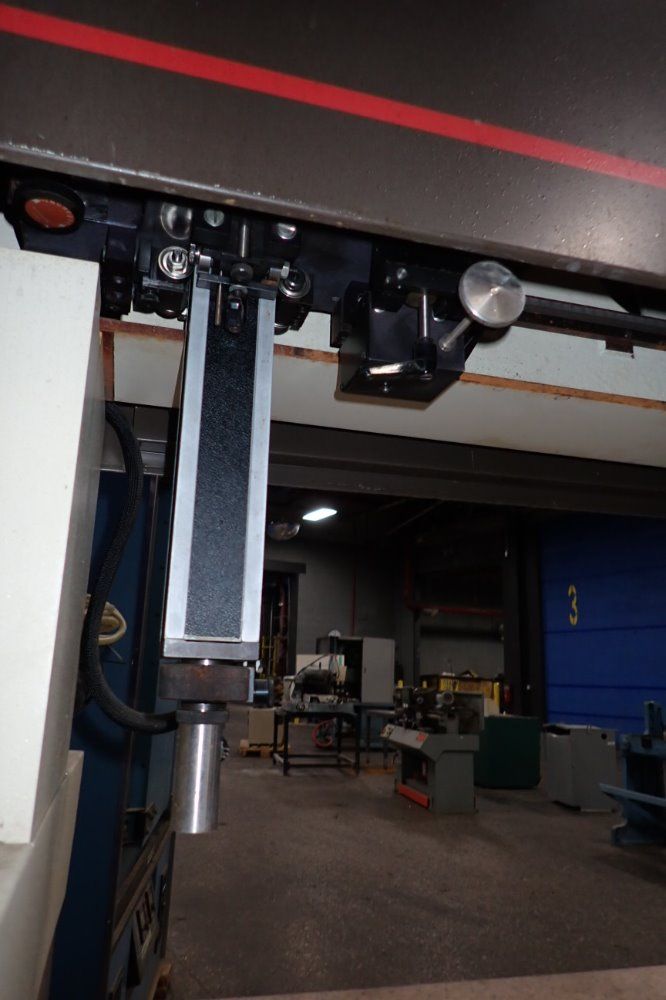 Starrett Coordinate Measuring Machine - Rcs28-28-18