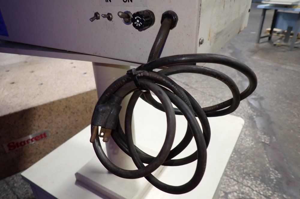 Starrett Coordinate Measuring Machine - Rcs28-28-18