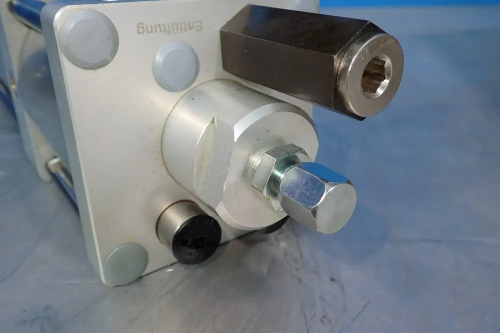 Samsomatic Pneumatic/hydraulic Amplifier - Kp004512