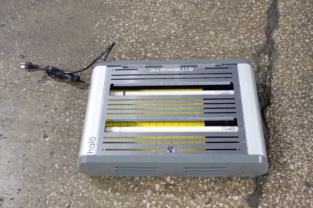 Synergetic Insect Trap