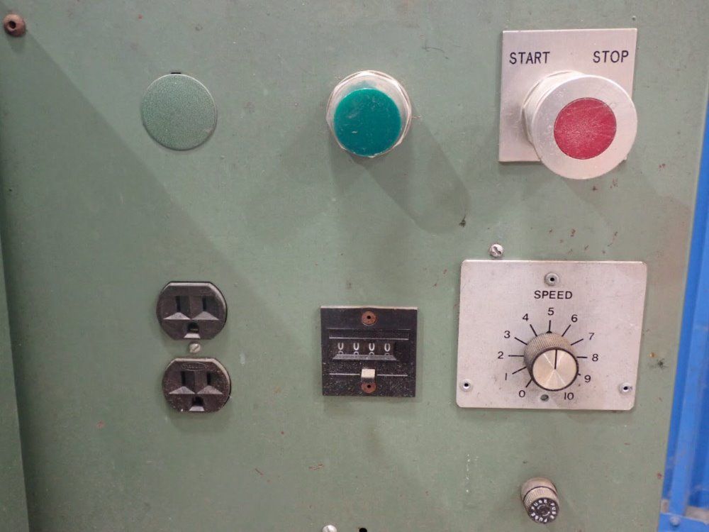 Handy Button Machine Co 9x9 Button Covering Machine - 300 Machine