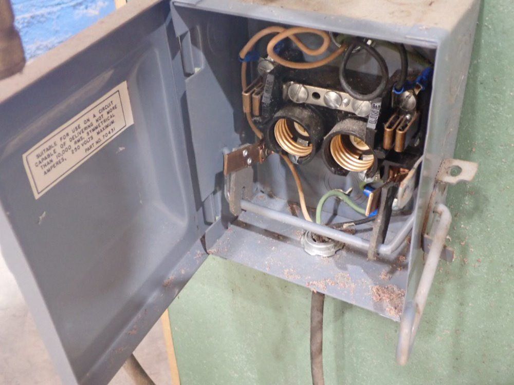 Handy Button Machine Co 9x9 Button Covering Machine - 300 Machine