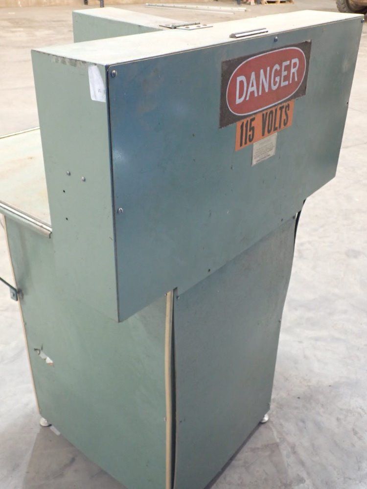 Handy Button Machine Co 9x9 Button Covering Machine - 300 Machine