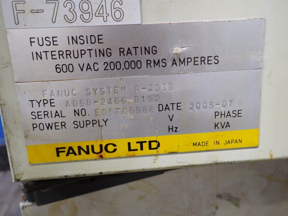 Fanuc Robot Control Cabinet - A05b-2466-b152