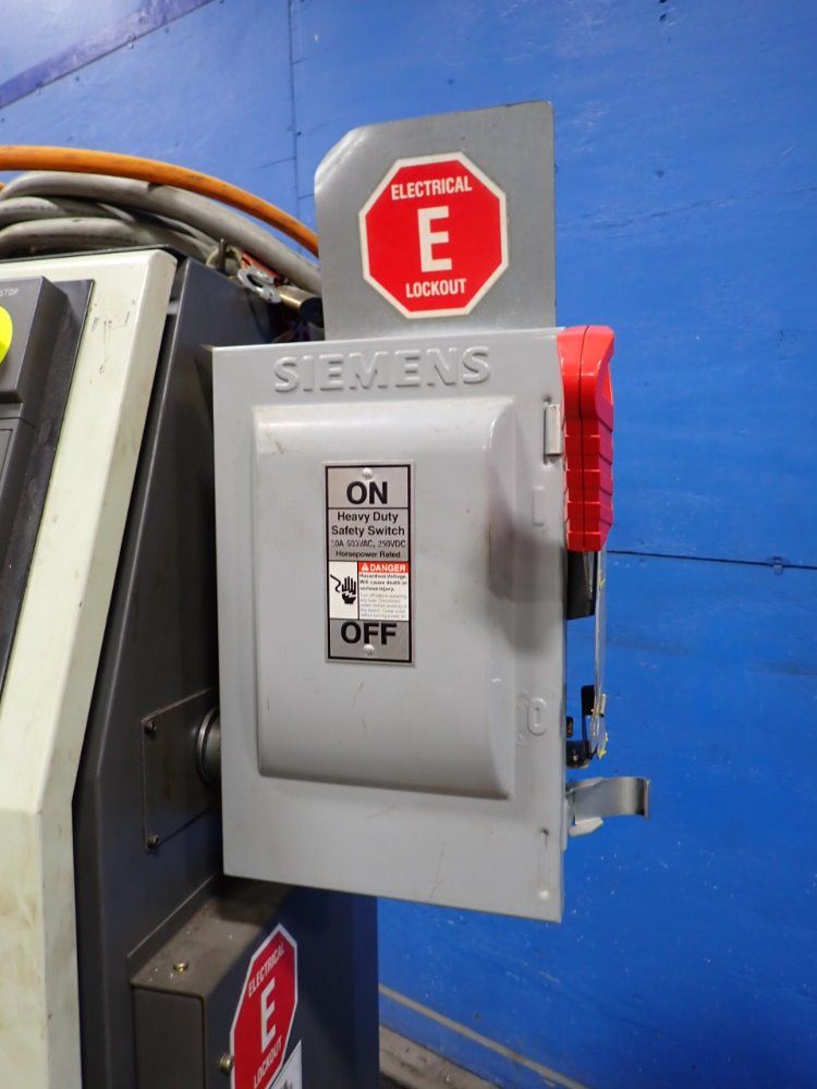 Fanuc Robot Control Cabinet - A05b-2466-b150