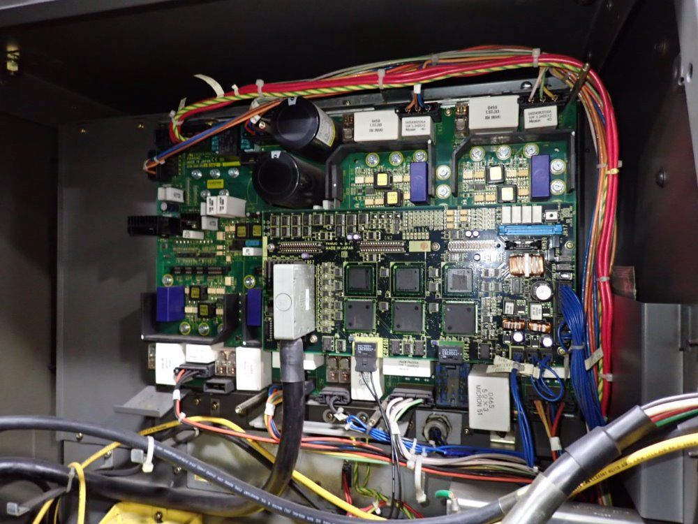 Fanuc Robot Control Cabinet - A05b-2466-b150