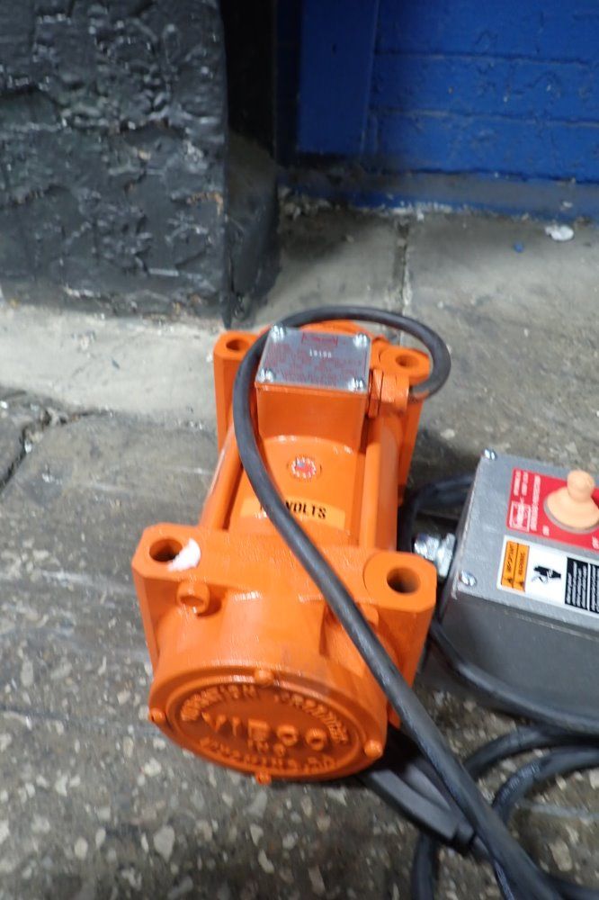 Vibco Vibrator - 2p-200