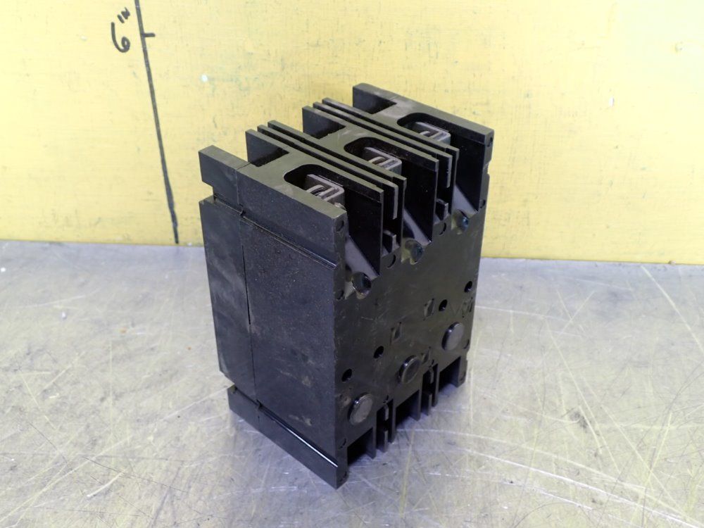 Westinghouse 4992d46g37 Circuit Breaker - 4992d46g37