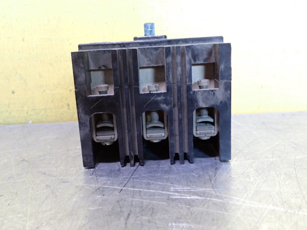 Westinghouse 4992d46g37 Circuit Breaker - 4992d46g37