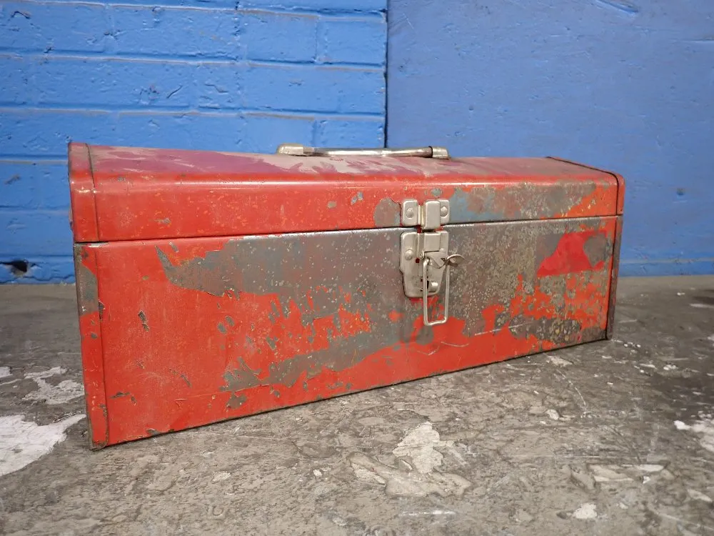 TOOL BOX