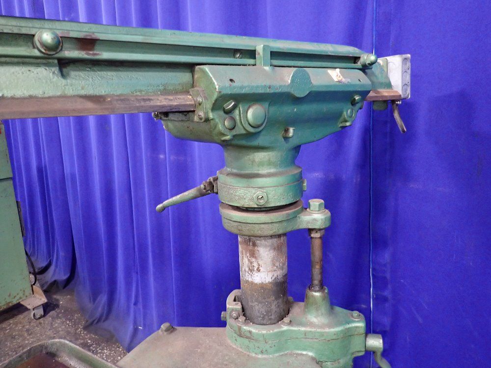 Walker Turner Radial Arm Drill