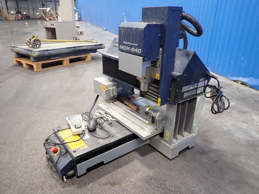 Used Roland Benchtop Milling Machine | HGR Industrial Surplus