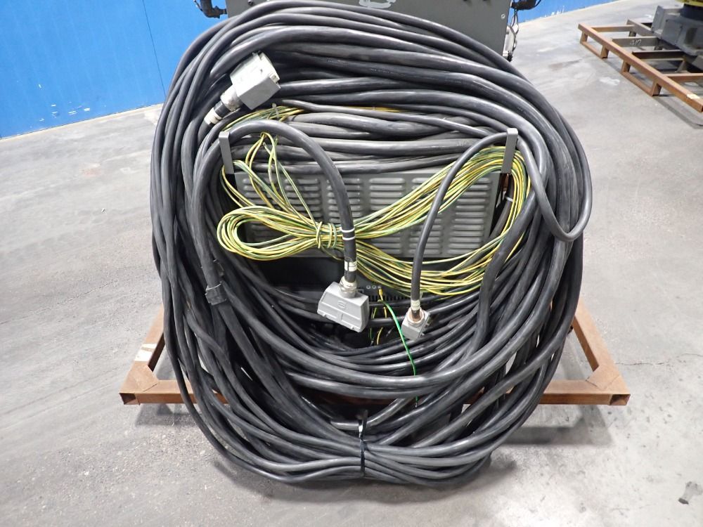 Fanuc 2017 Fanuc M-900ia 260l Robot - M-900ia 260l