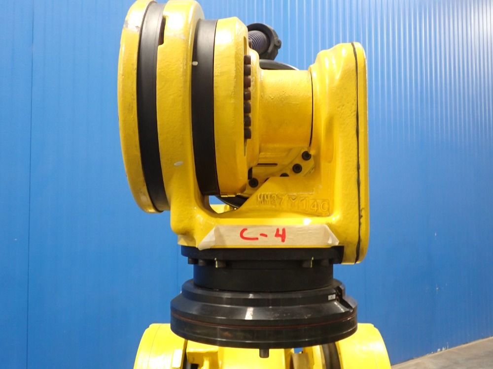 Fanuc 2017 Fanuc M-900ia 260l Robot - M-900ia 260l