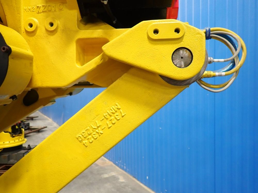 Fanuc 2017 Fanuc M-900ia 260l Robot - M-900ia 260l