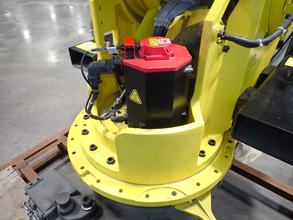 Fanuc 2017 Fanuc M-900ia 260l Robot - M-900ia 260l