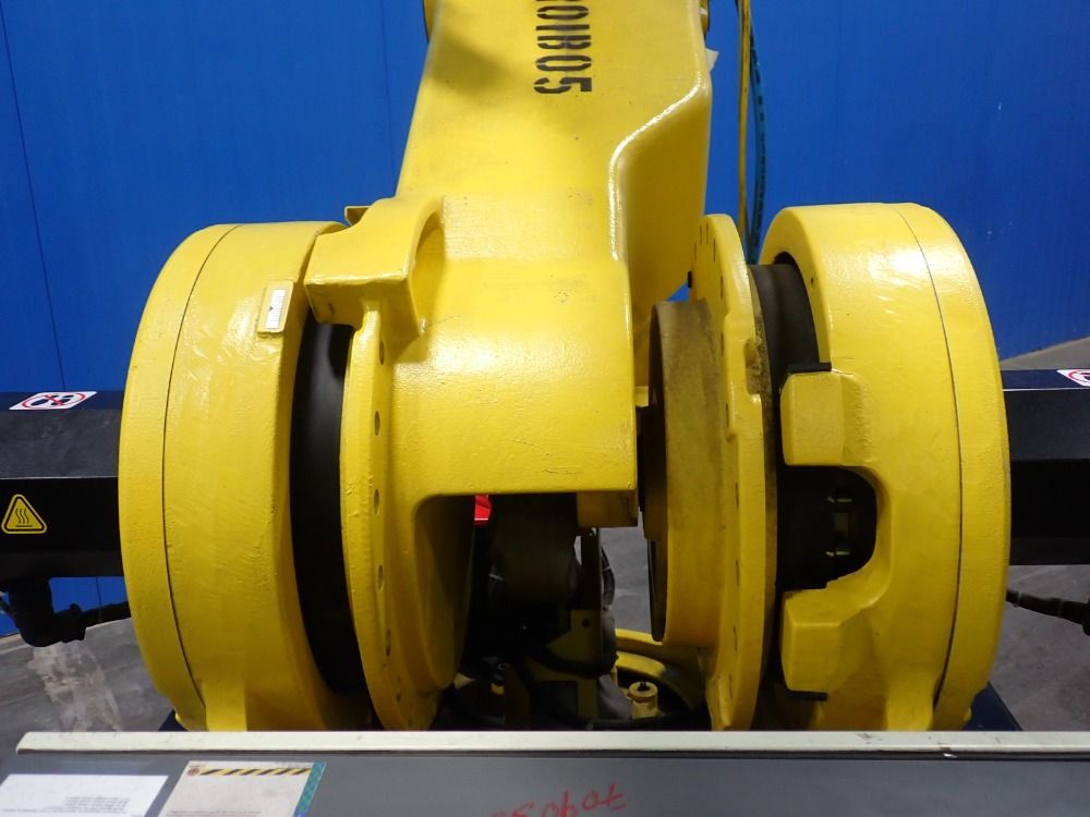 Fanuc 2017 Fanuc M-900ia 260l Robot - M-900ia 260l