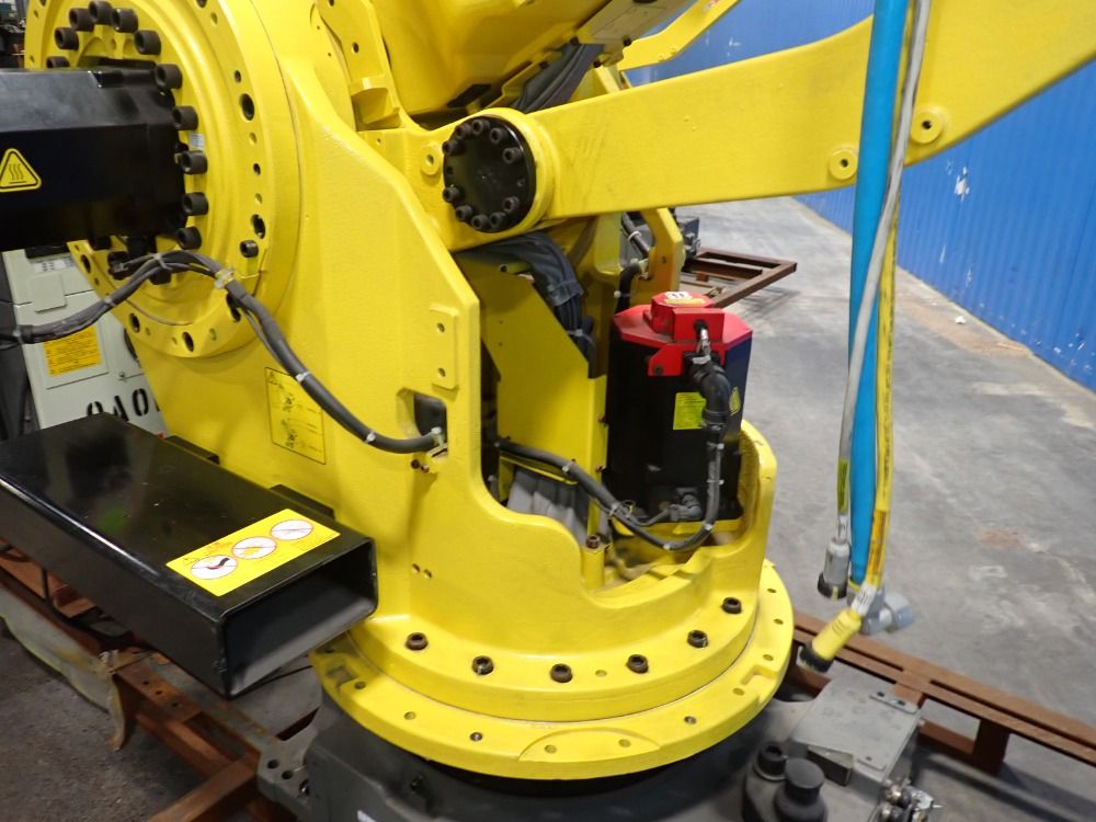 Fanuc 2017 Fanuc M-900ia 260l Robot - M-900ia 260l