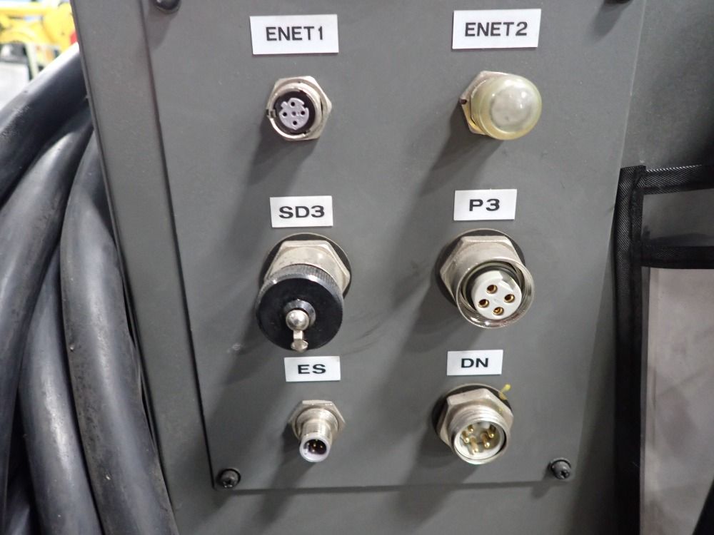 Fanuc 2017 Fanuc M-900ia 260l Robot - M-900ia 260l