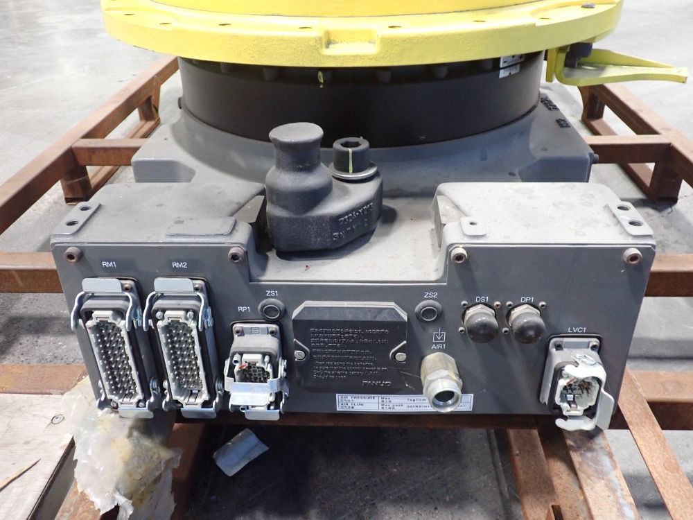 Fanuc 2017 Fanuc M-900ia 260l Robot - M-900ia 260l