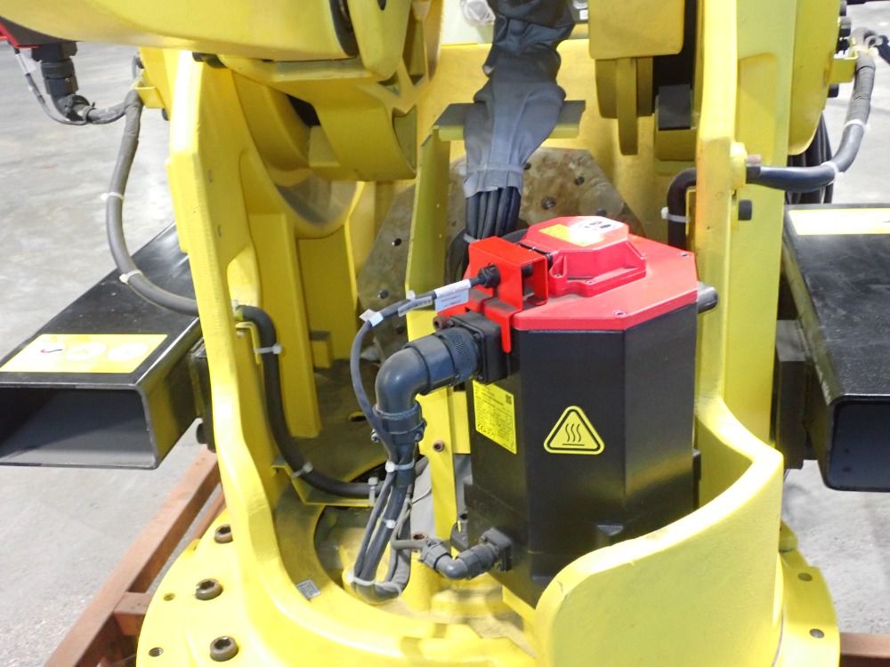 Fanuc 2017 Fanuc M-900ia 260l Robot - M-900ia 260l