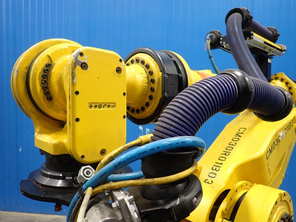 Fanuc 2017 Fanuc M-900ia 260l Robot - M-900ia 260l