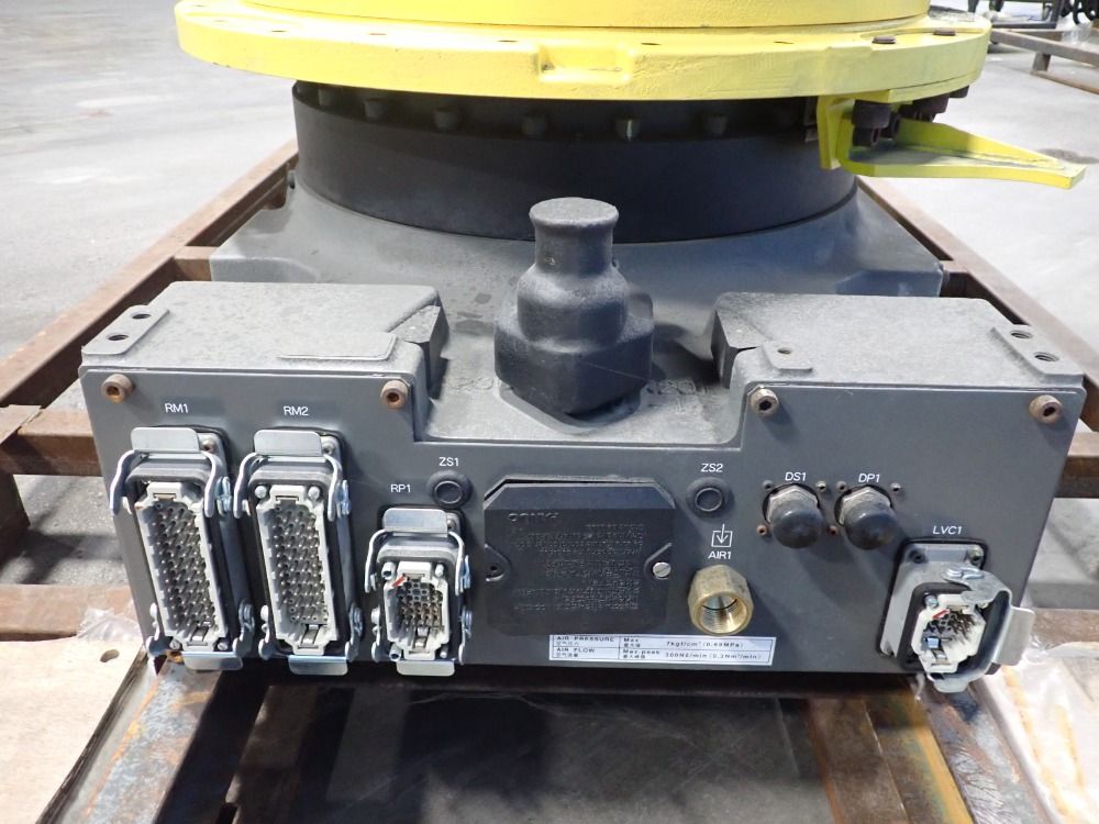 Fanuc 2017 Fanuc M-900ia 260l Robot - M-900ia 260l