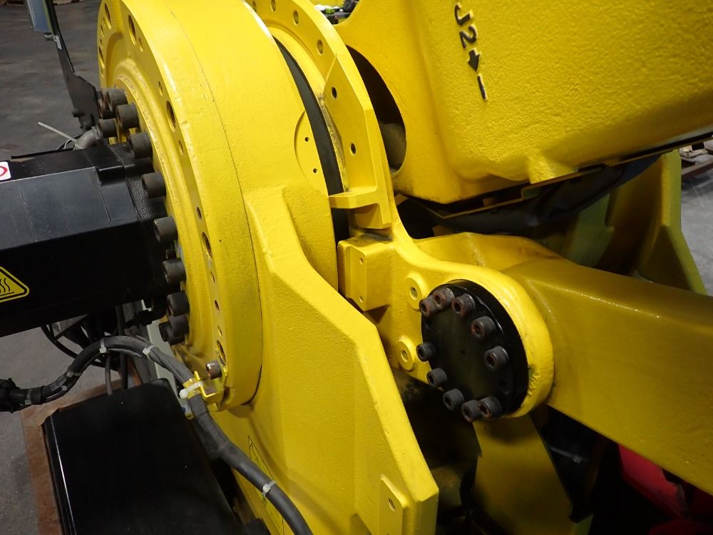 Fanuc 2017 Fanuc M-900ia 260l Robot - M-900ia 260l
