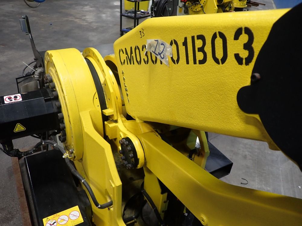 Fanuc 2017 Fanuc M-900ia 260l Robot - M-900ia 260l