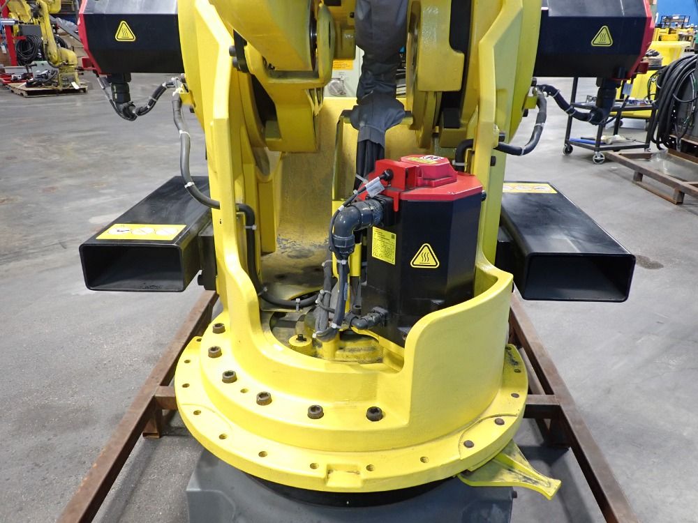 Fanuc 2017 Fanuc M-900ia 260l Robot - M-900ia 260l