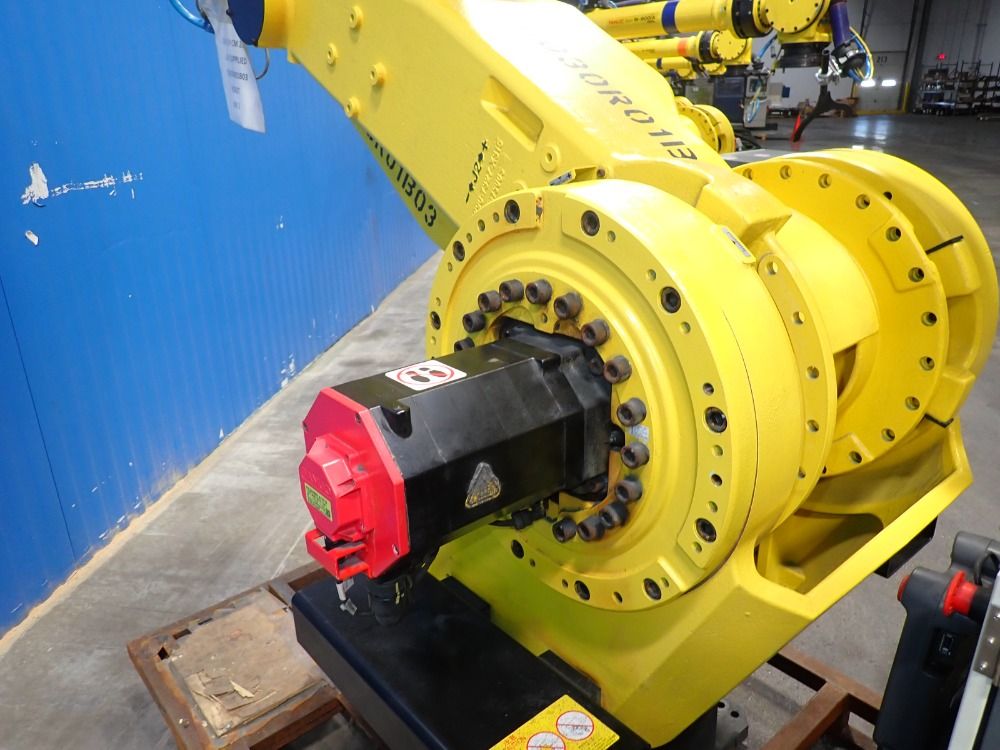 Fanuc 2017 Fanuc M-900ia 260l Robot - M-900ia 260l