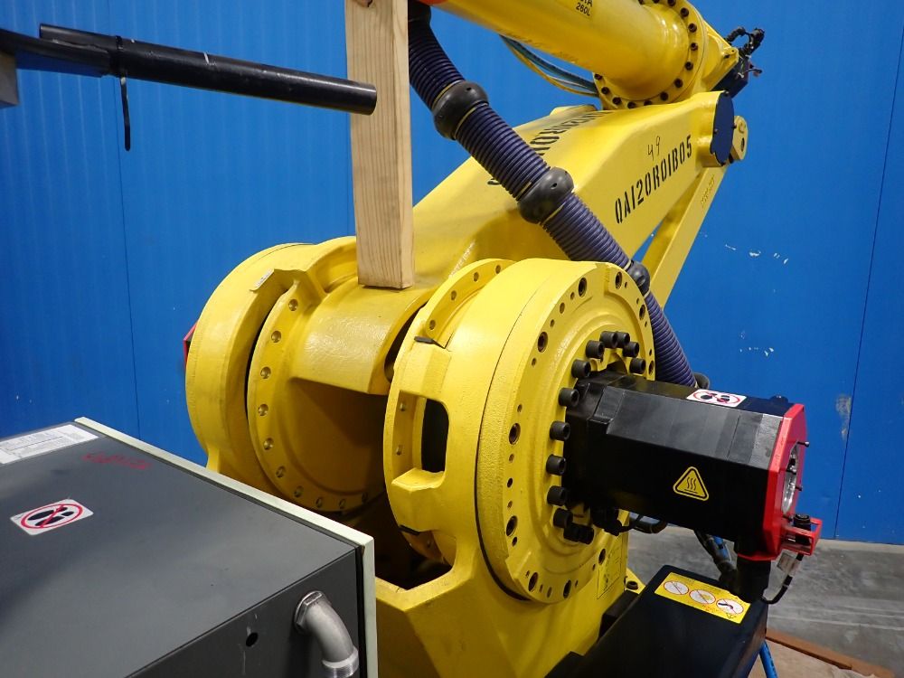Fanuc 2017 Fanuc M900ia 260l Robot2017 Fanuc M900ia 260l Robot