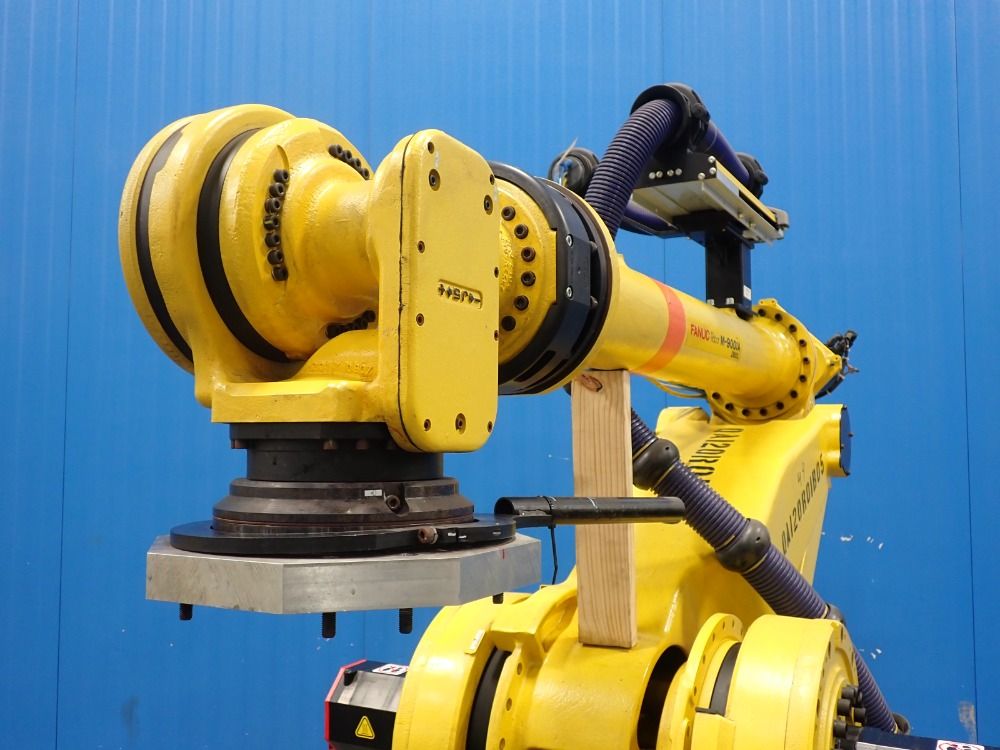 Fanuc 2017 Fanuc M900ia 260l Robot2017 Fanuc M900ia 260l Robot