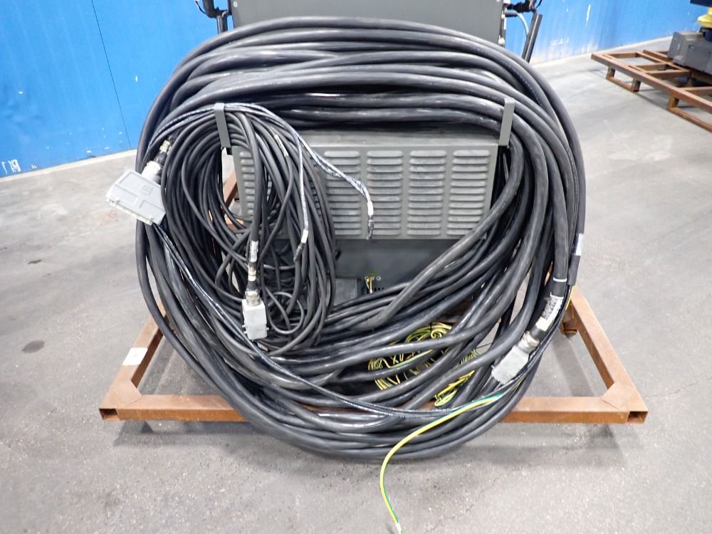 Fanuc 2017 Fanuc M-900ia 260l Robot - M-900ia 260l